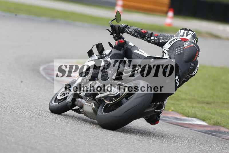 Archiv-2025/40 05.08.2025 FREERIDE Training ADR/Gruppe M/backside